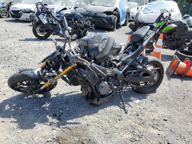 Suzuki Gsxs1000 A Image 2