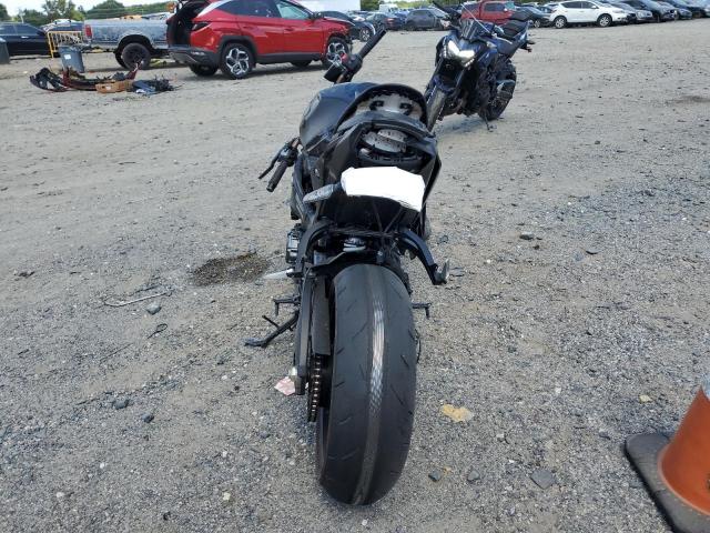 Suzuki Gsxs1000 A Image 3