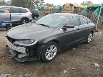  Salvage Chrysler 200