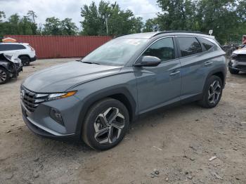  Salvage Hyundai TUCSON