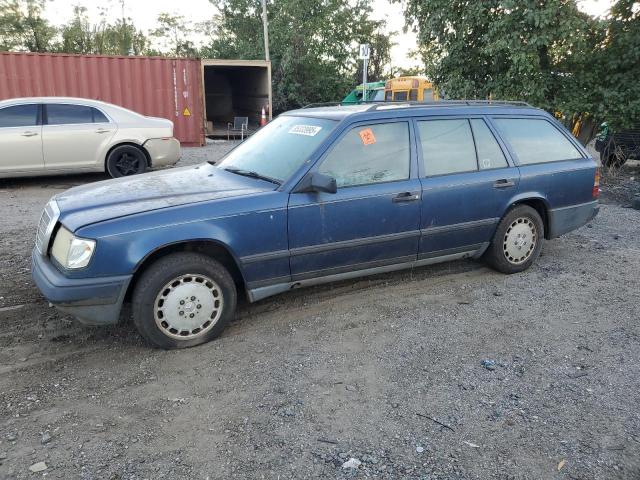  Salvage Mercedes-Benz 300-Class