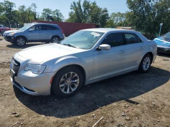  Salvage Chrysler 300