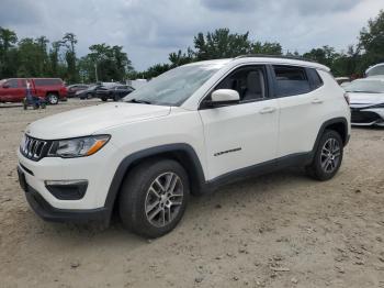  Salvage Jeep Compass