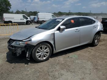  Salvage Lexus Es