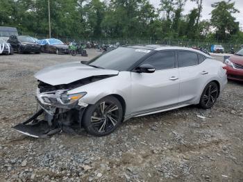  Salvage Nissan Maxima