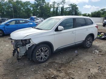  Salvage Mitsubishi Outlander