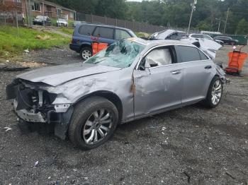  Salvage Chrysler 300