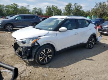  Salvage Nissan Kicks