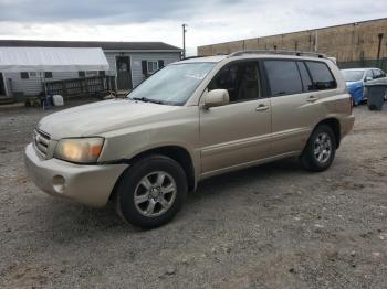  Salvage Toyota Highlander