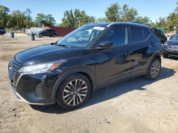  Salvage Nissan Kicks