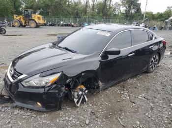 Salvage Nissan Altima