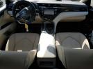 Toyota Camry Le Image 6