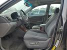 Toyota Camry Le Image 6