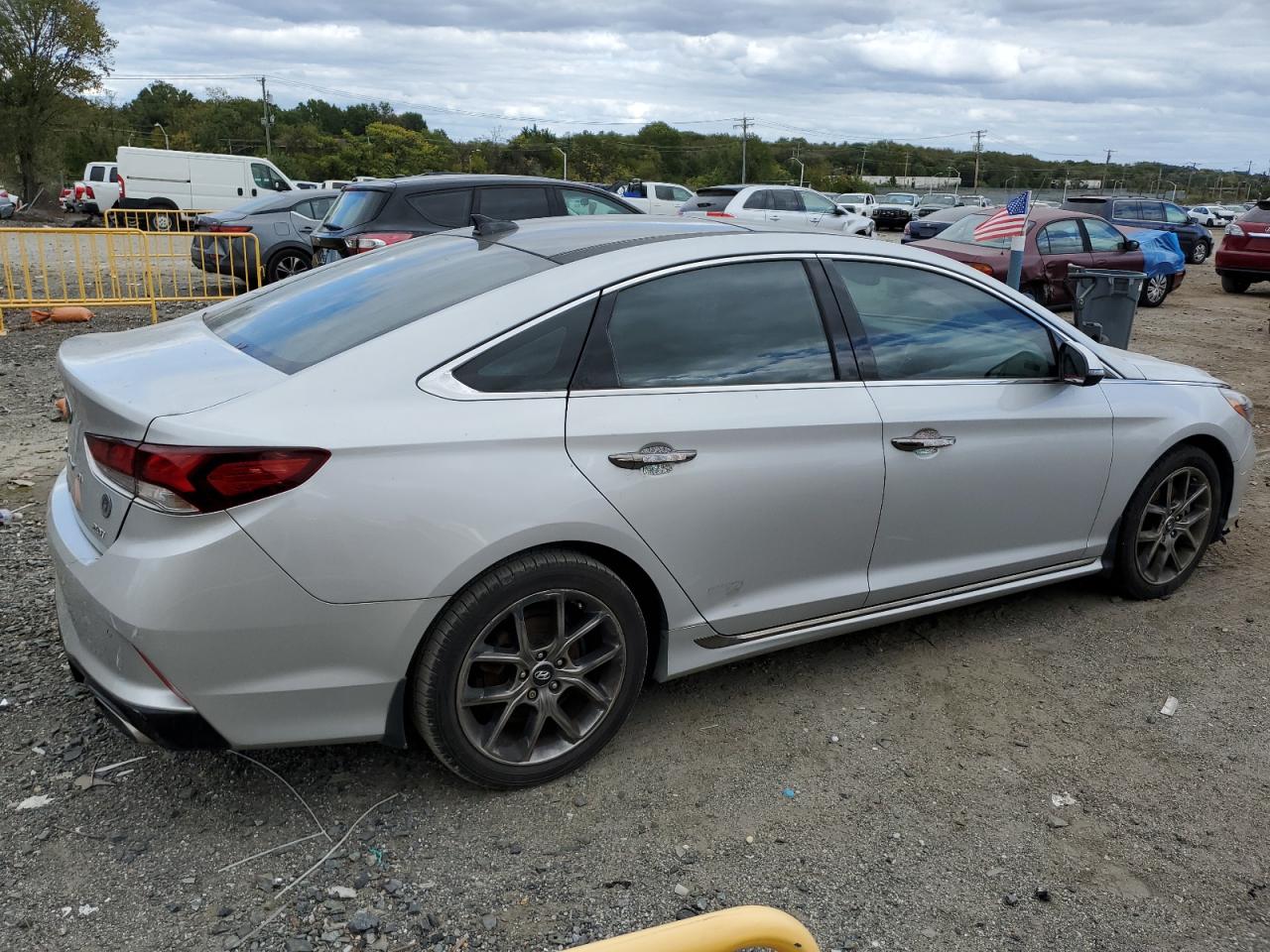 Hyun SONATA Limited Turbo Image 3