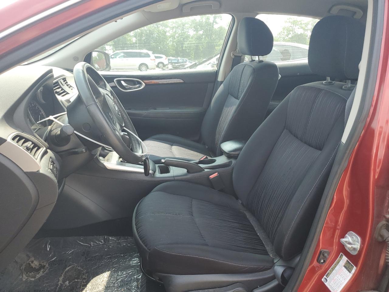 Nissan Sentra S Image 8