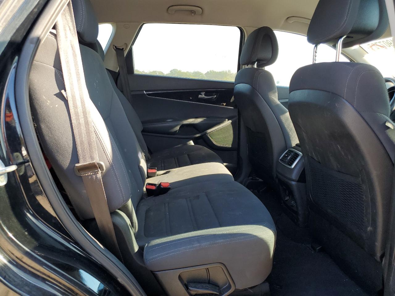 Kia Sorento Lx Image 9