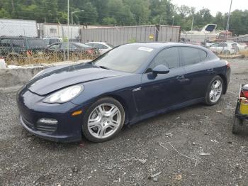  Salvage Porsche Panamera