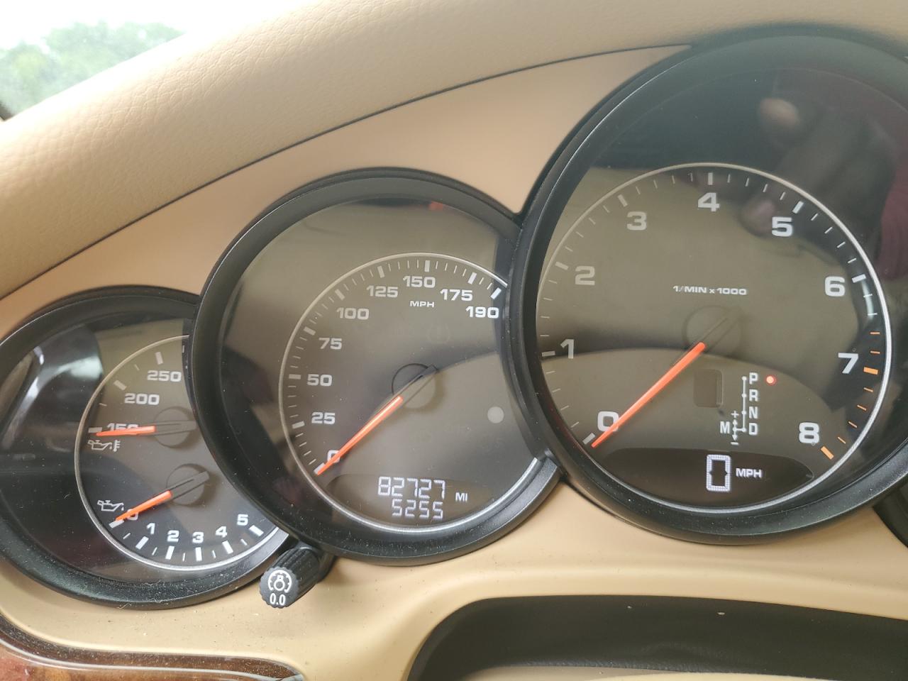 Porsche Panamera 2 Image 7