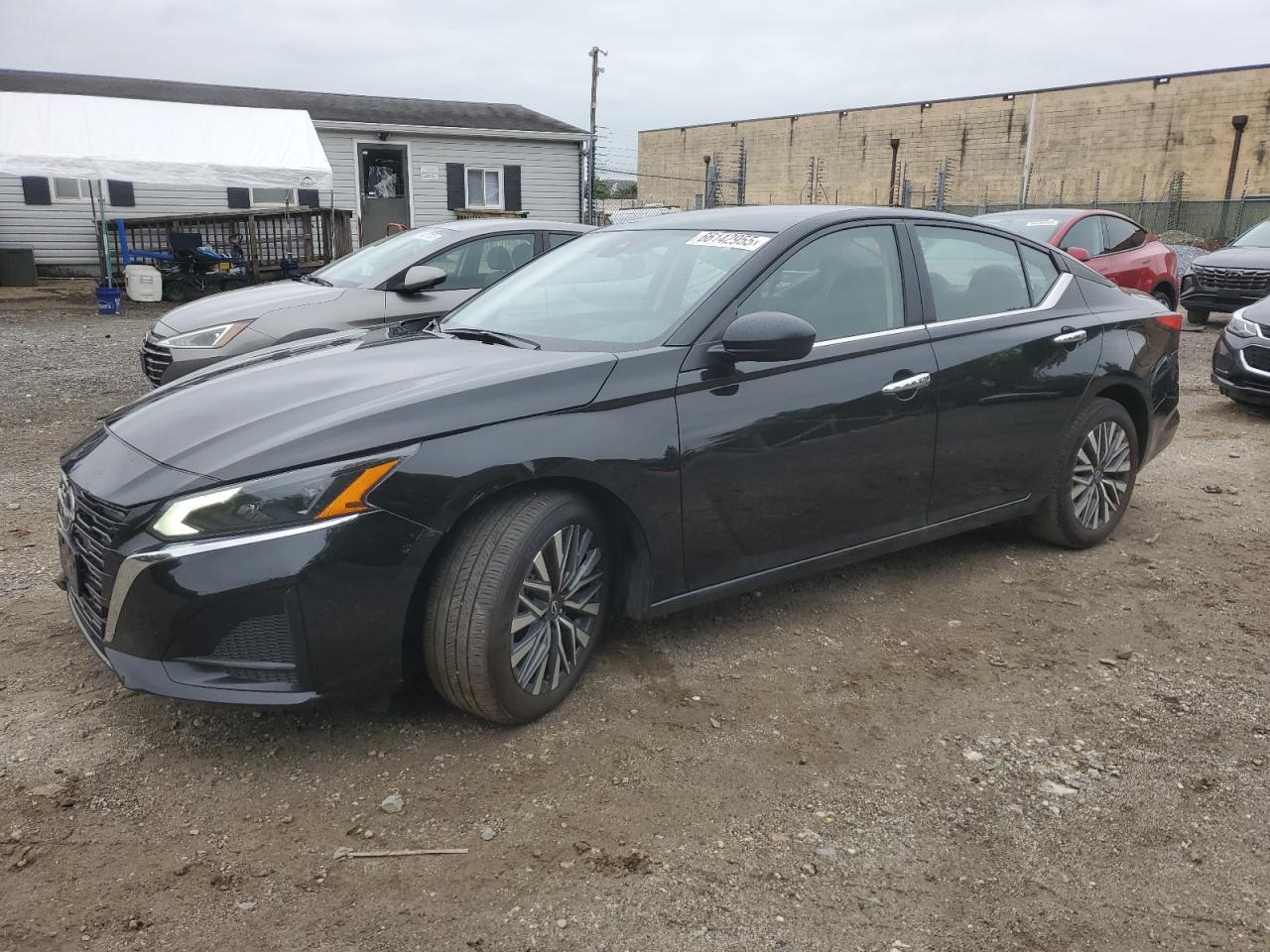 Nissan Altima Sv Image 1