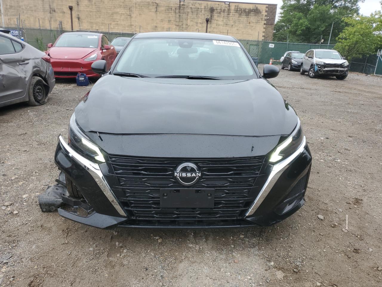 Nissan Altima Sv Image 7