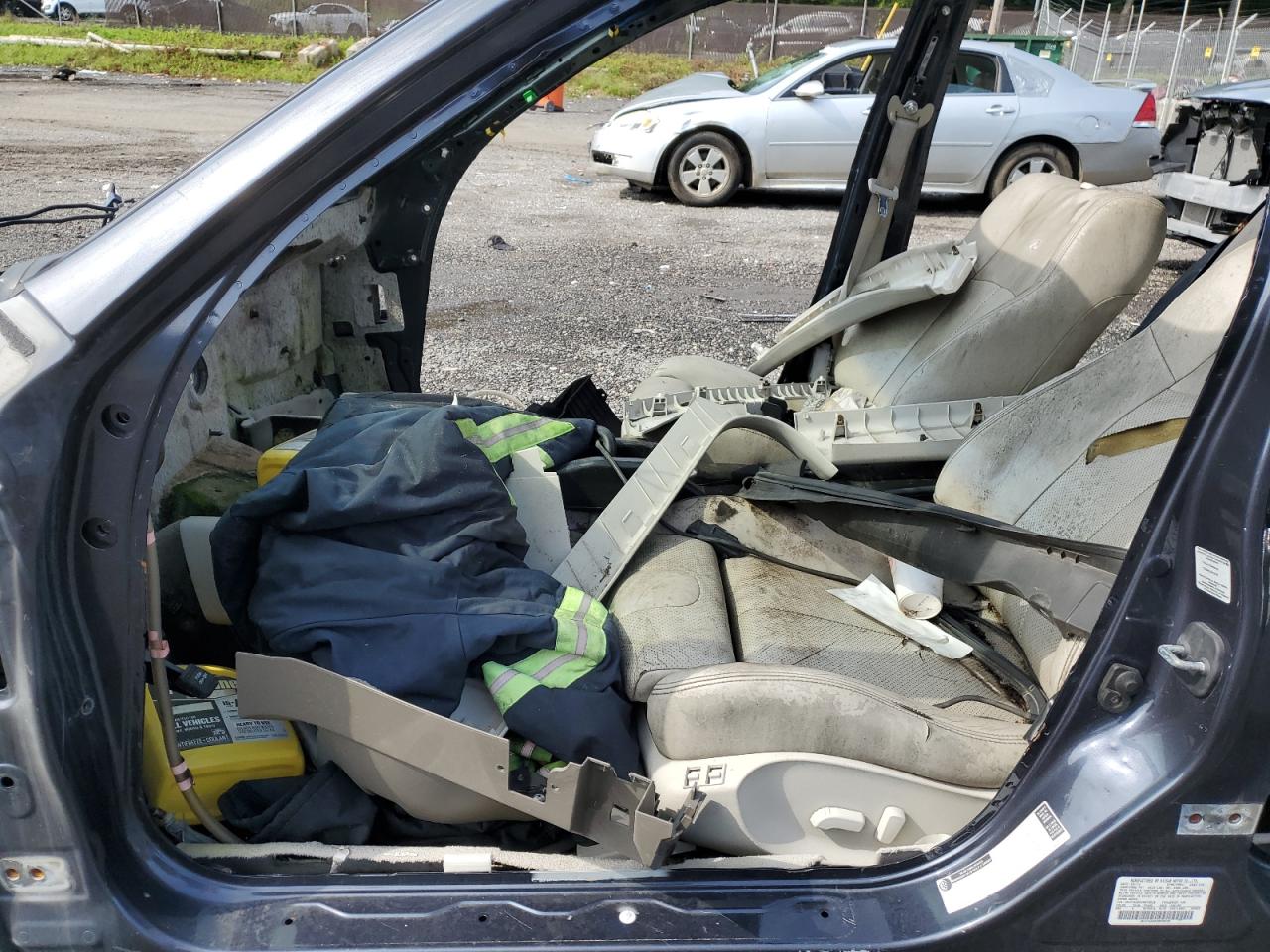 INFINITI G37 Image 12