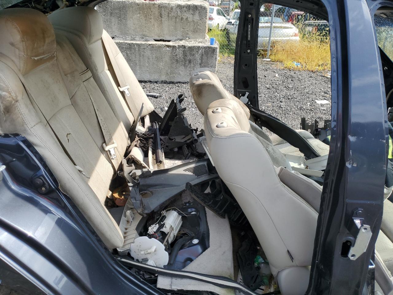 INFINITI G37 Image 4