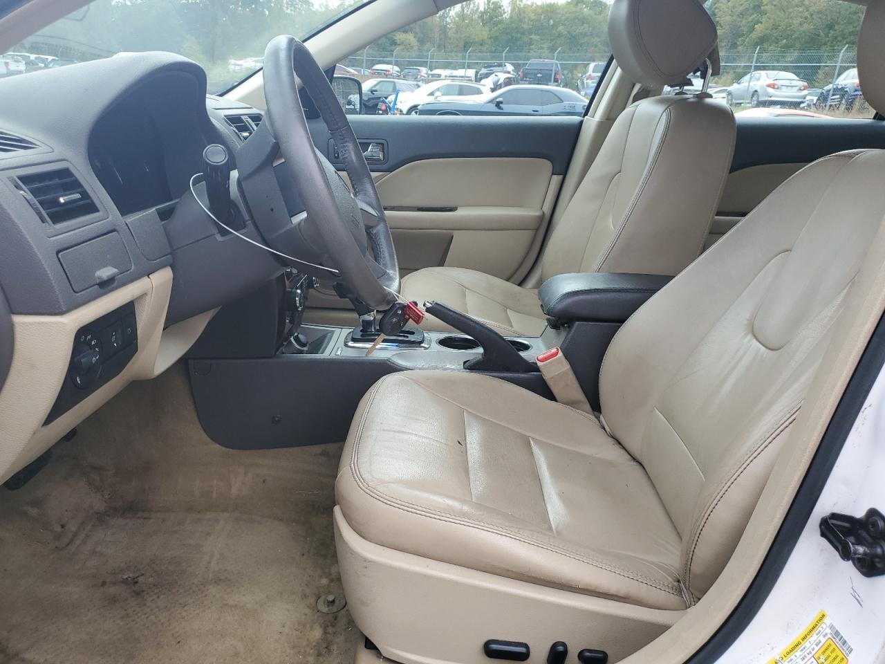 Ford Fusion Sel Image 12