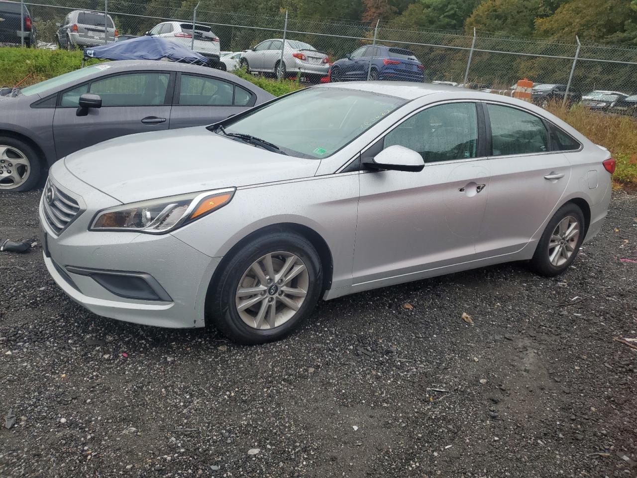 Hyundai SONATA Se Image 1