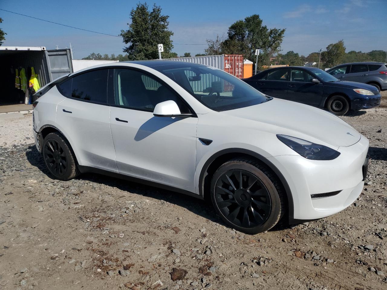 Tesla Model Y Image 4