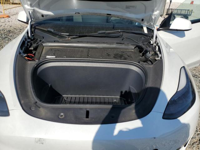 Tesla Model Y Image 10