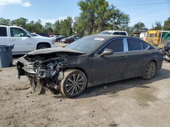  Salvage Lexus Es