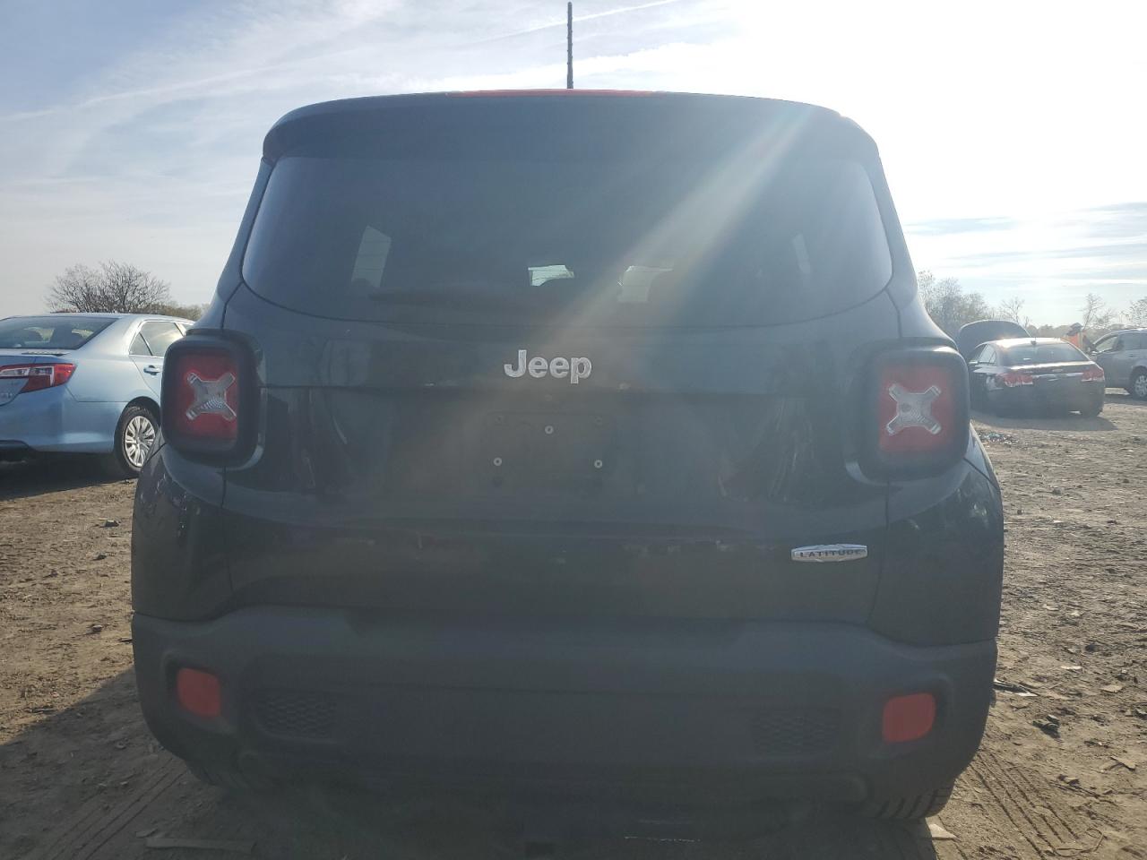 Jeep Renegade Latitude Image 7