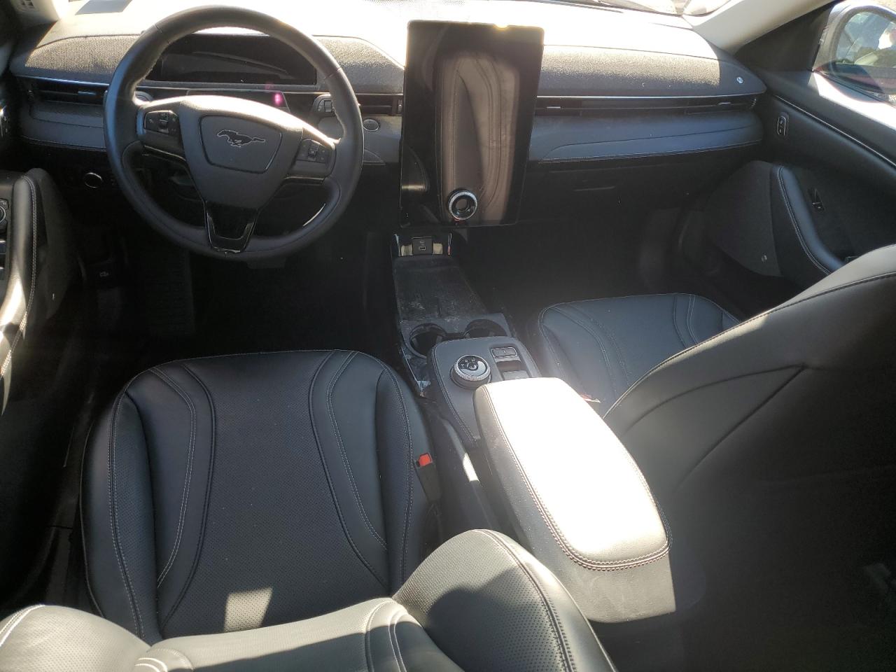 Ford Mustang Premium Image 7