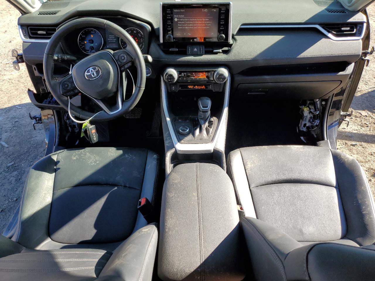 Toyota RAV4 Xle Premium Image 9