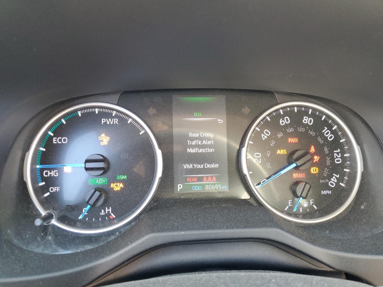 Toyota RAV4 Xle Premium Image 10