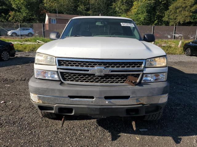 Chevrolet Silverado K2500 Heavy Duty Image 9