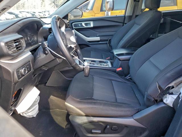 Ford Explorer Xlt Image 3