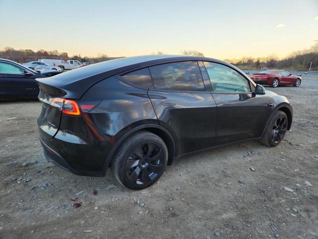 Tesla Model Y Image 5