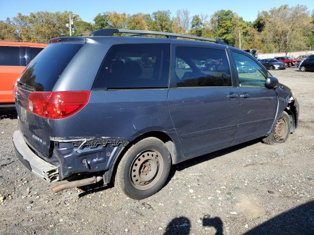Toyota Sienna Ce Image 3