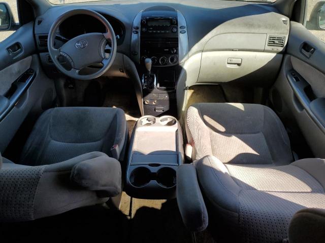 Toyota Sienna Ce Image 13