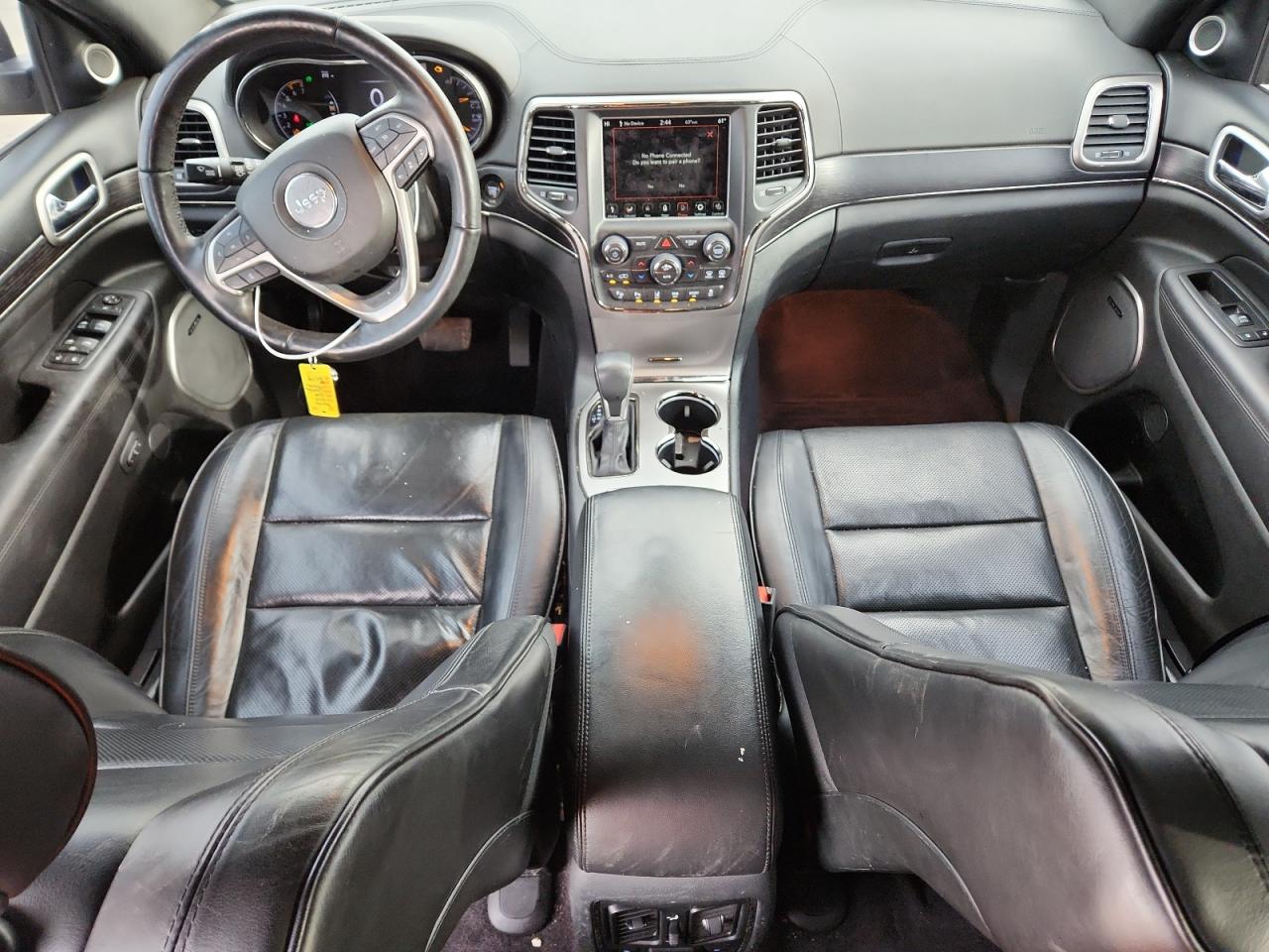 Jeep Grand Cherokee Overland Image 8