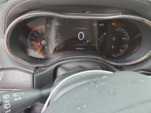 Jeep Grand Cherokee Overland Image 13