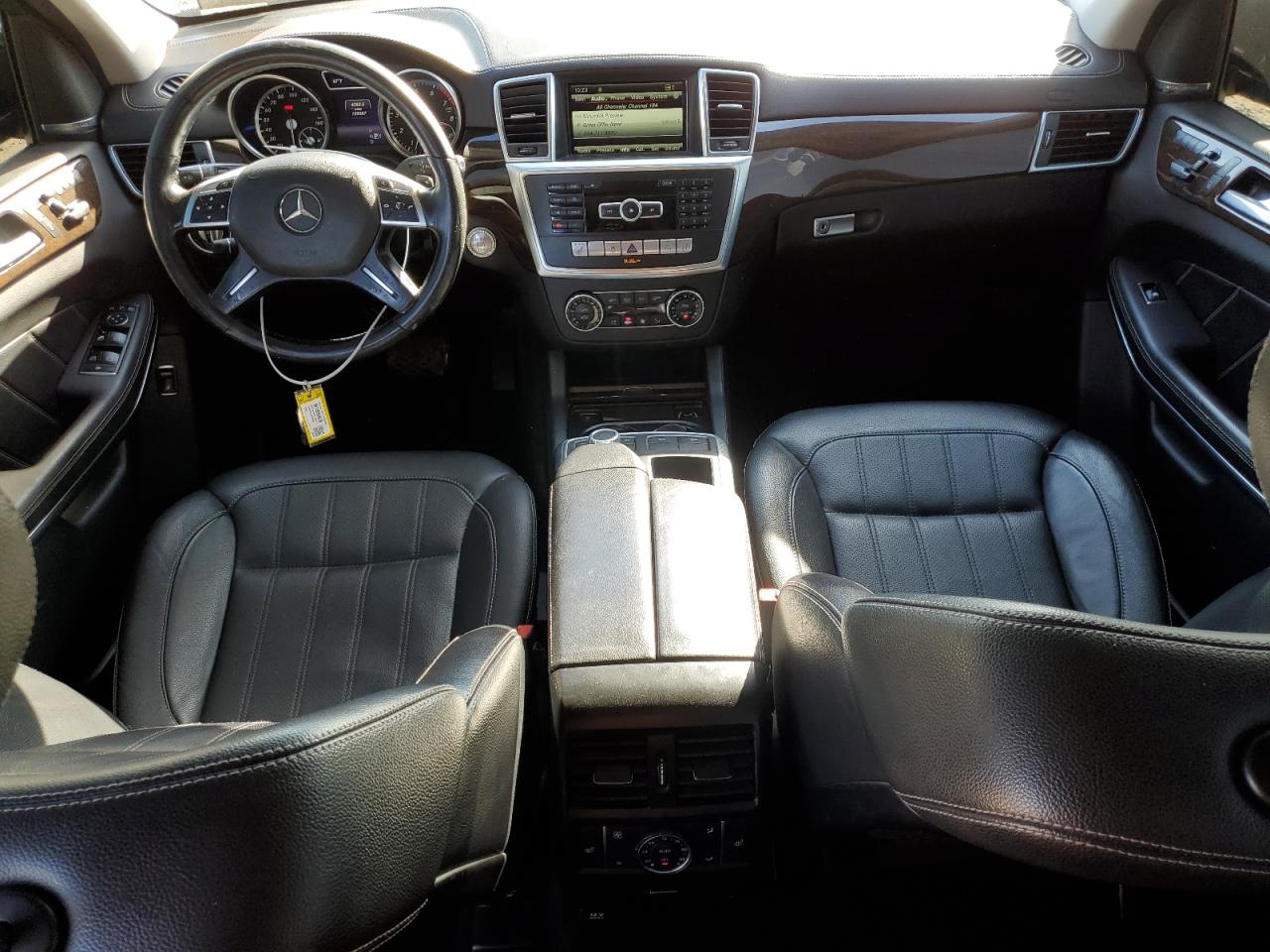 Mercedes-Benz G-Class 450 4matic Image 9