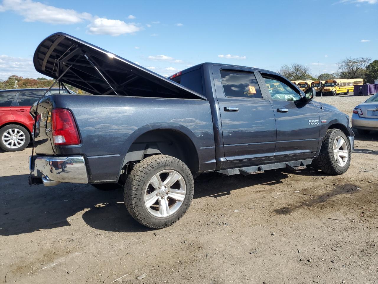 Ram 1500 Slt Image 3