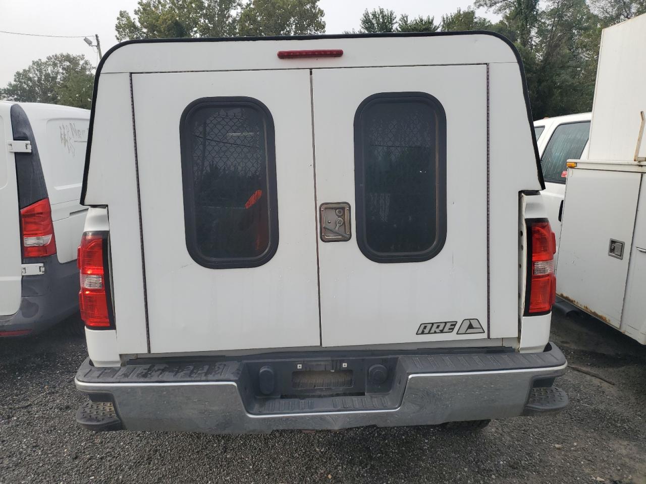 GMC Sierra C1500 Image 5