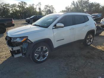  Salvage Jeep Compass