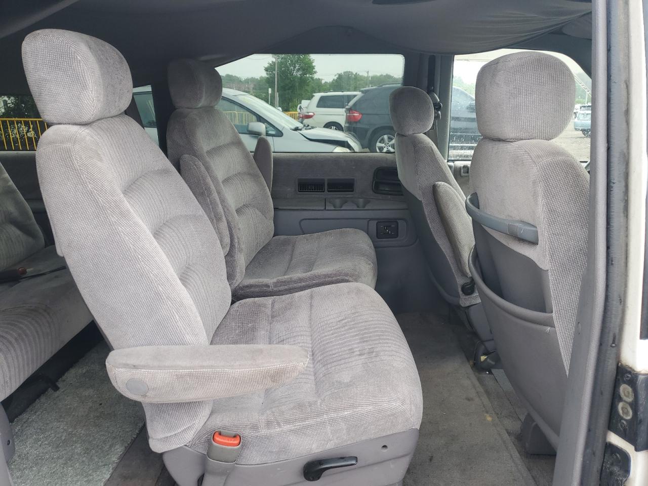 Dodge Caravan Le Image 12