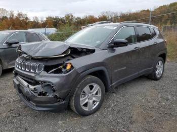  Salvage Jeep Compass