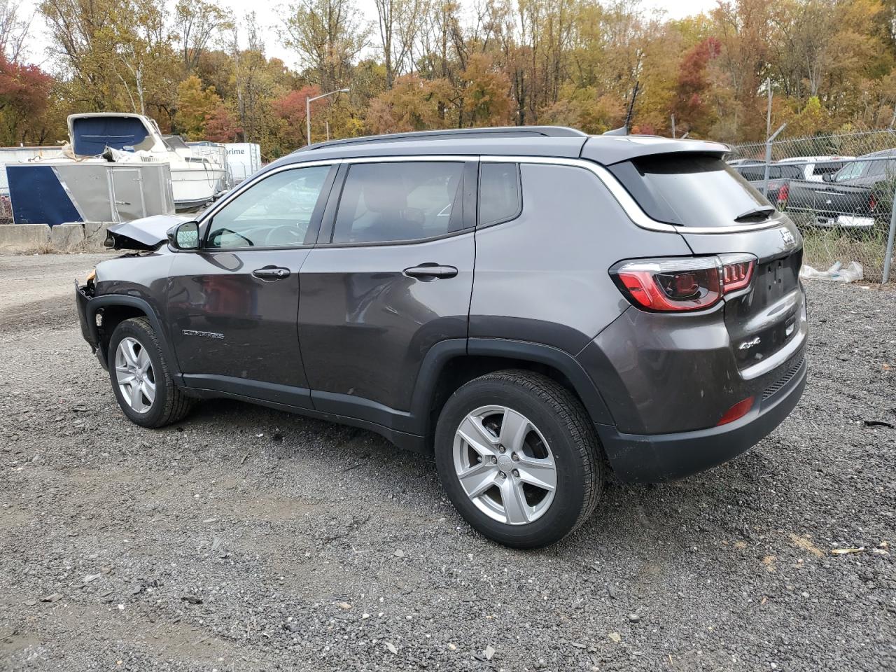 Jeep Compass Latitude Image 9