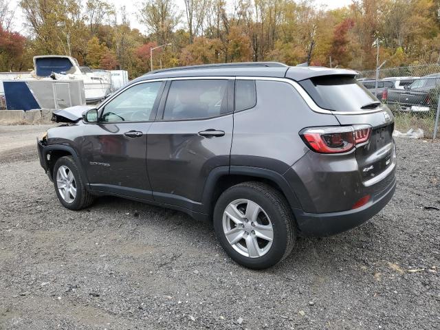 Jeep Compass Latitude Image 9